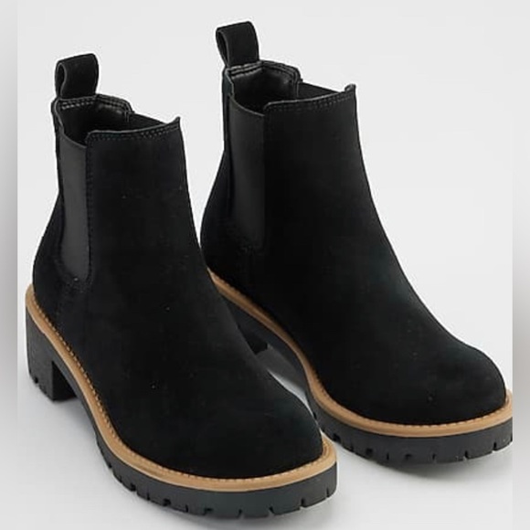 Blondo Shoes - Clearance 🚨Flaw NWOB Blondo® Waterproof Mayes Boots